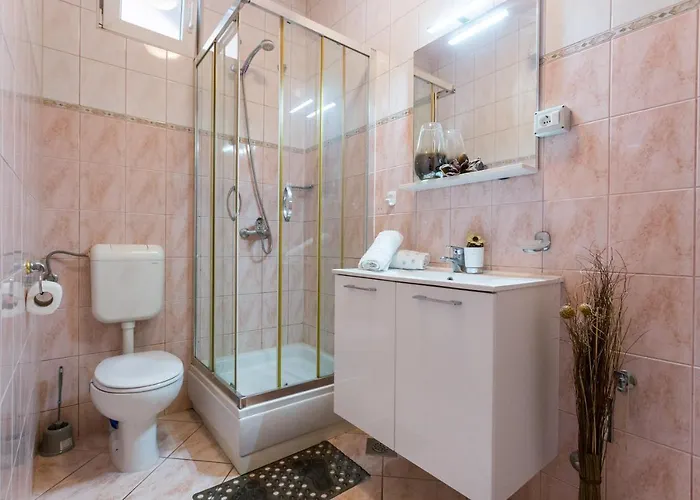 Ikar Apartmán Podstrana